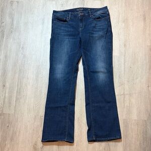 Lucky Brand Dark Wash Blue Jeans